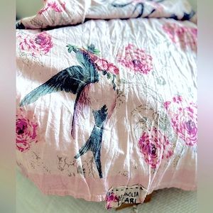 Magnolia Pearl Love Co. - Pink w/ dark pink roses Bandana Floral scarf  NWT